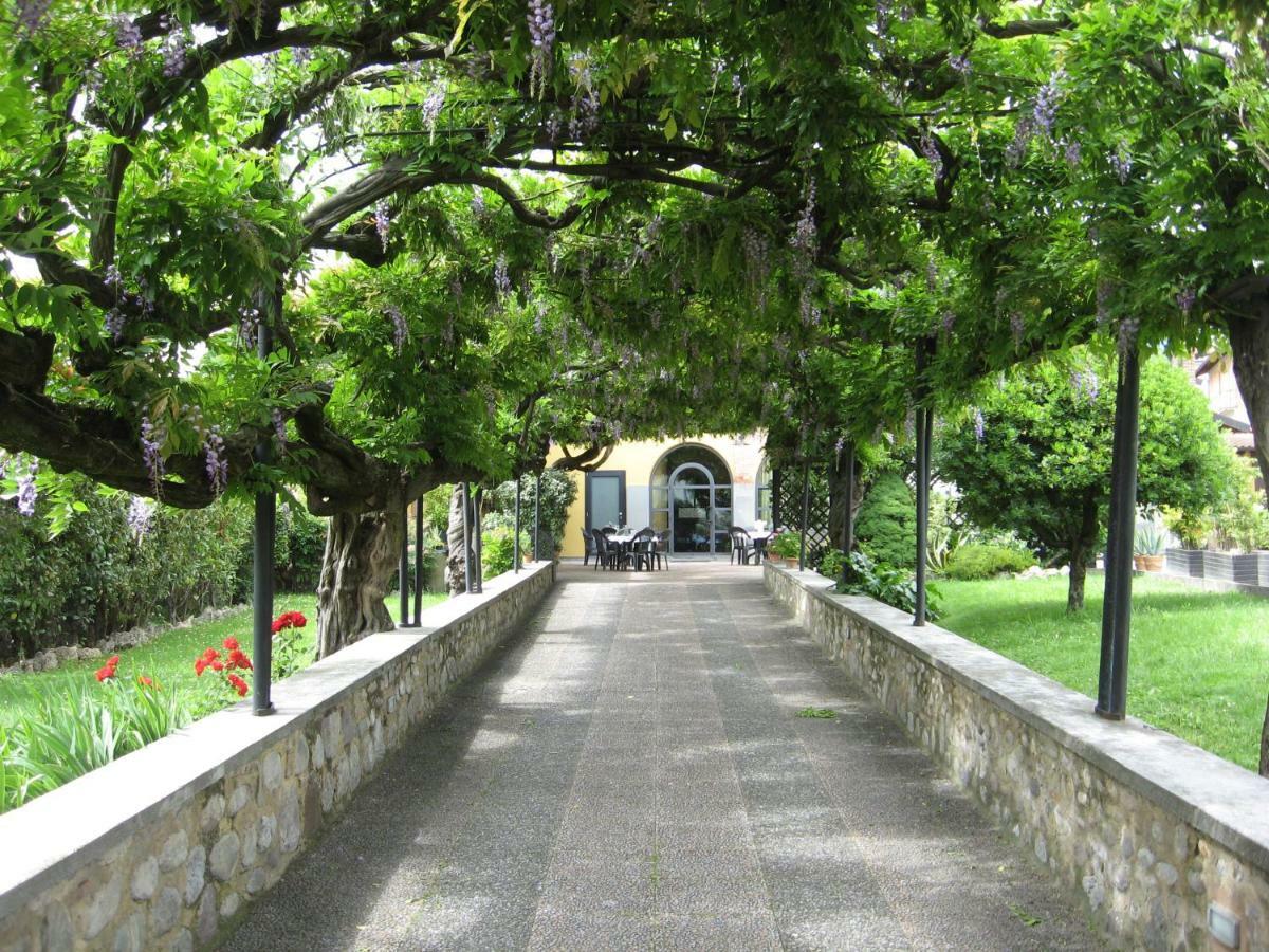 Il Glicine B&B Ristorante Cazzago San Martino Exterior foto